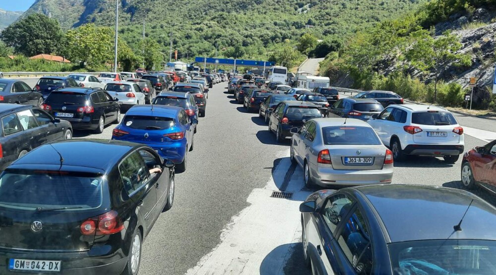 Auto-putem od početka godine prošlo 838,62 hiljade vozila