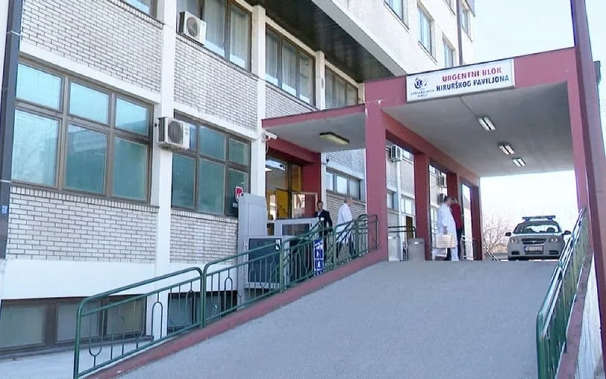 Obezbjeđivali bolnicu, pa htjeli da ukradu prozore