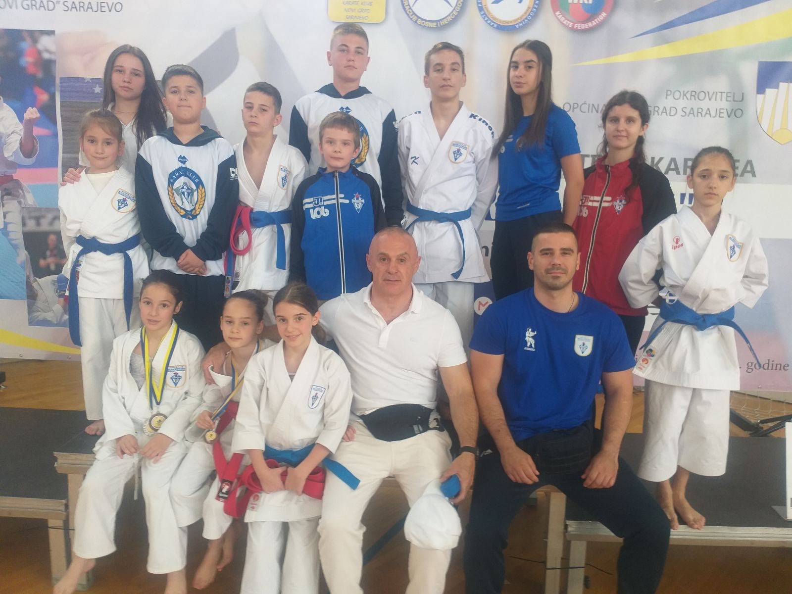 Karate klub Budućnost osvojio 21 medalju na internacionalnom turniru u Sarajevu