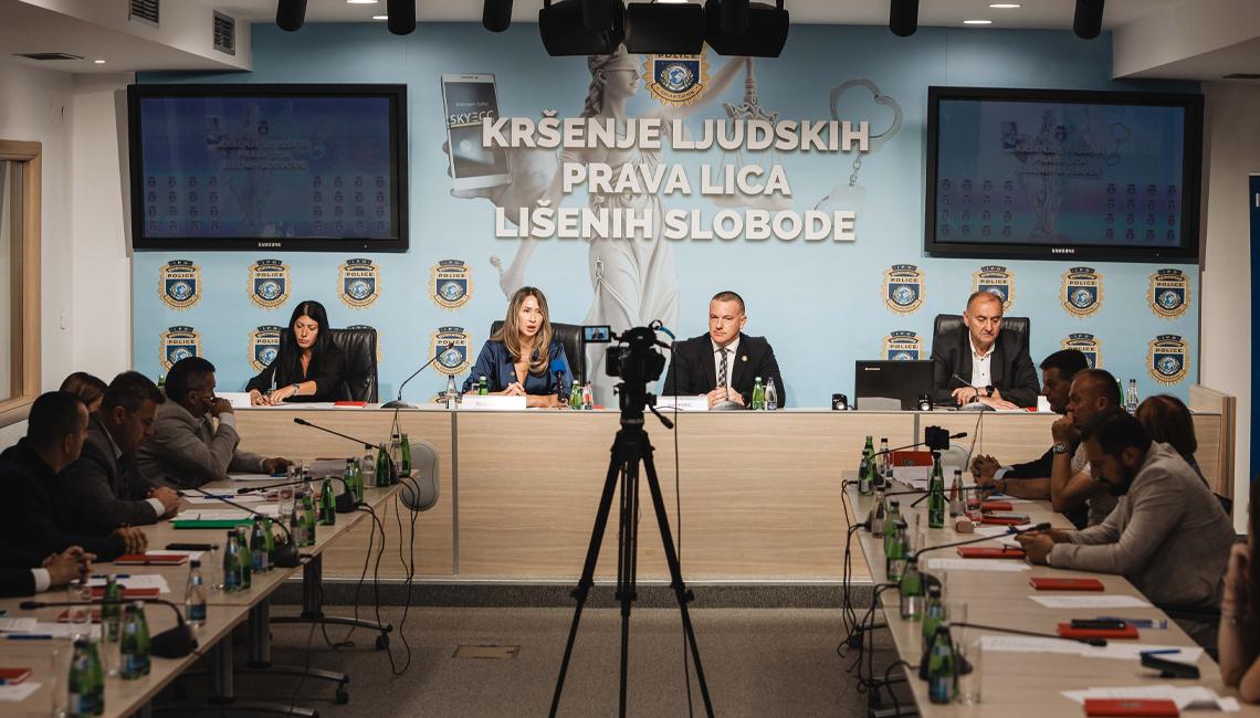 „Ustavni sud da štiti prava lica lišenih slobode, niži sudovi da poštuju njegove odluke“