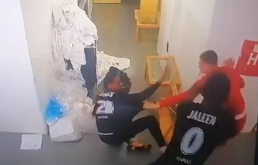 Pojavio se snimak tuče Nanelija i Lazarevića (VIDEO)