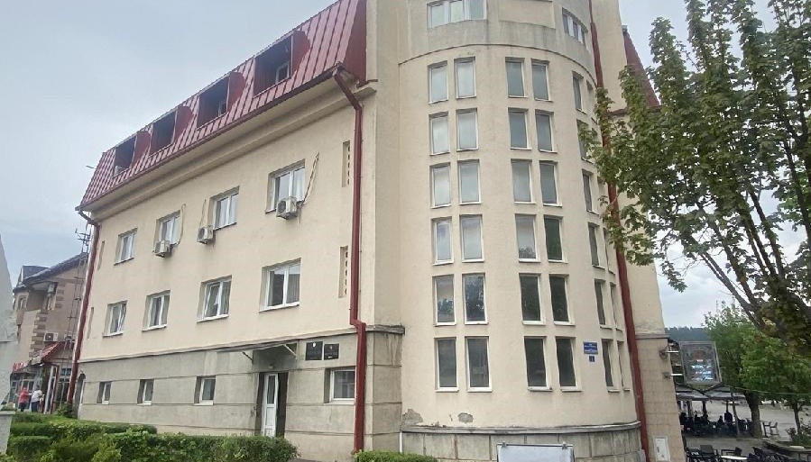 Uhapšene dvije osobe koje su prebile advokata u Osnovnom sudu u Beranama