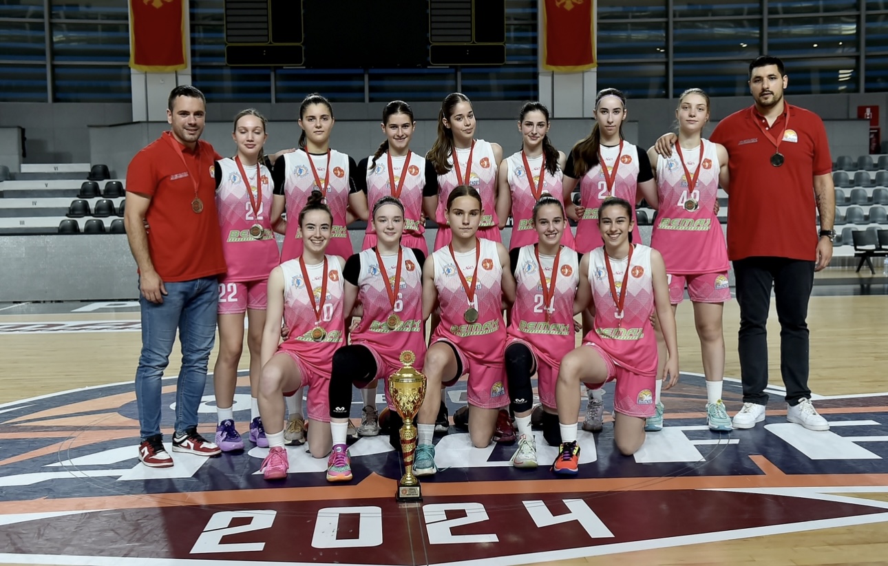 Pehar za Dragišić i drugarice