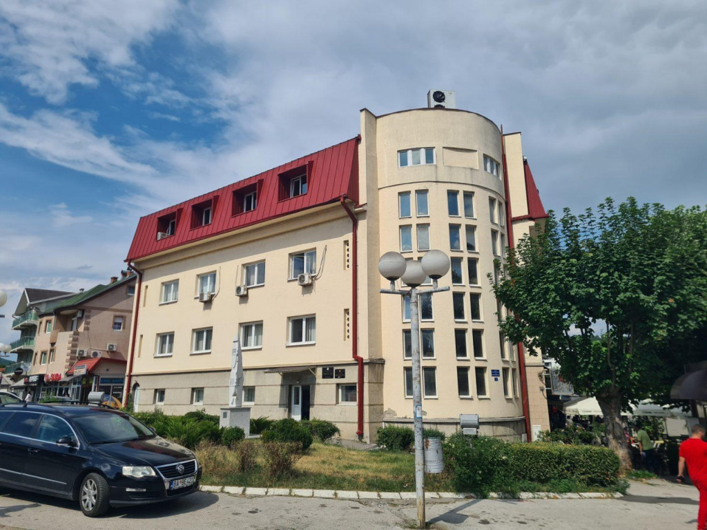U Beranama napadnut advokat Aleksandar Simonović, nanijete mu teške tjelesne povrede