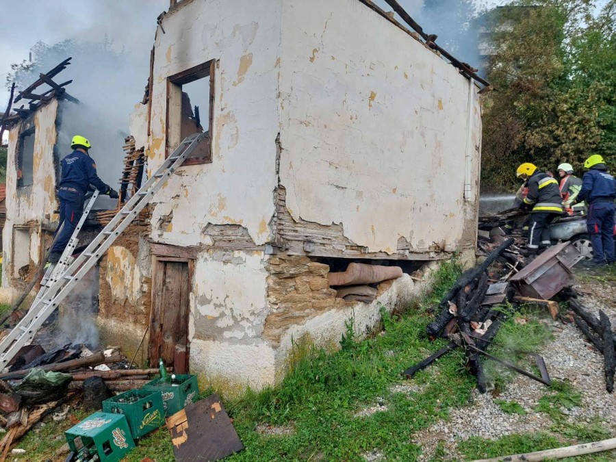 Bijelo Polje: Muškarac stradao u požaru
