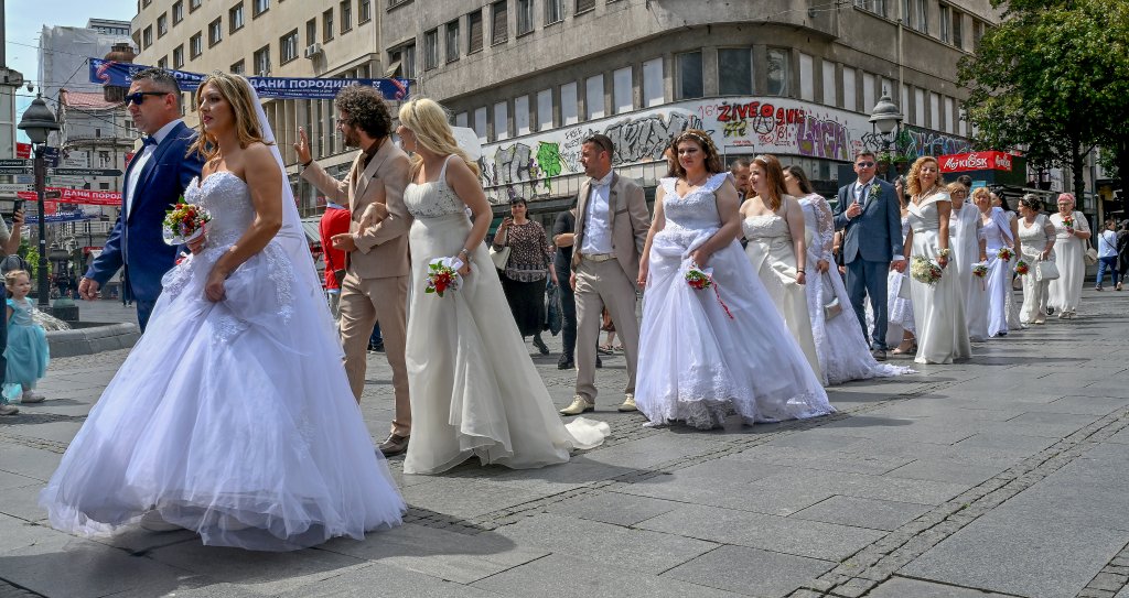 Kolektivno vjenčanje u Beogradu, 12 parova jednoglasno reklo „da“ (FOTO)