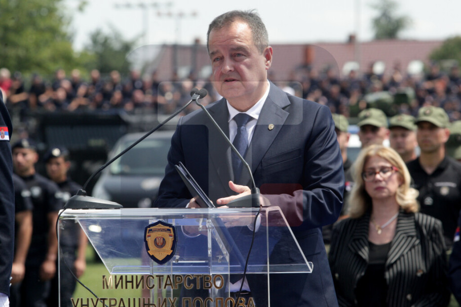Dačić: Bez jake vojske i policije nema ni jake države