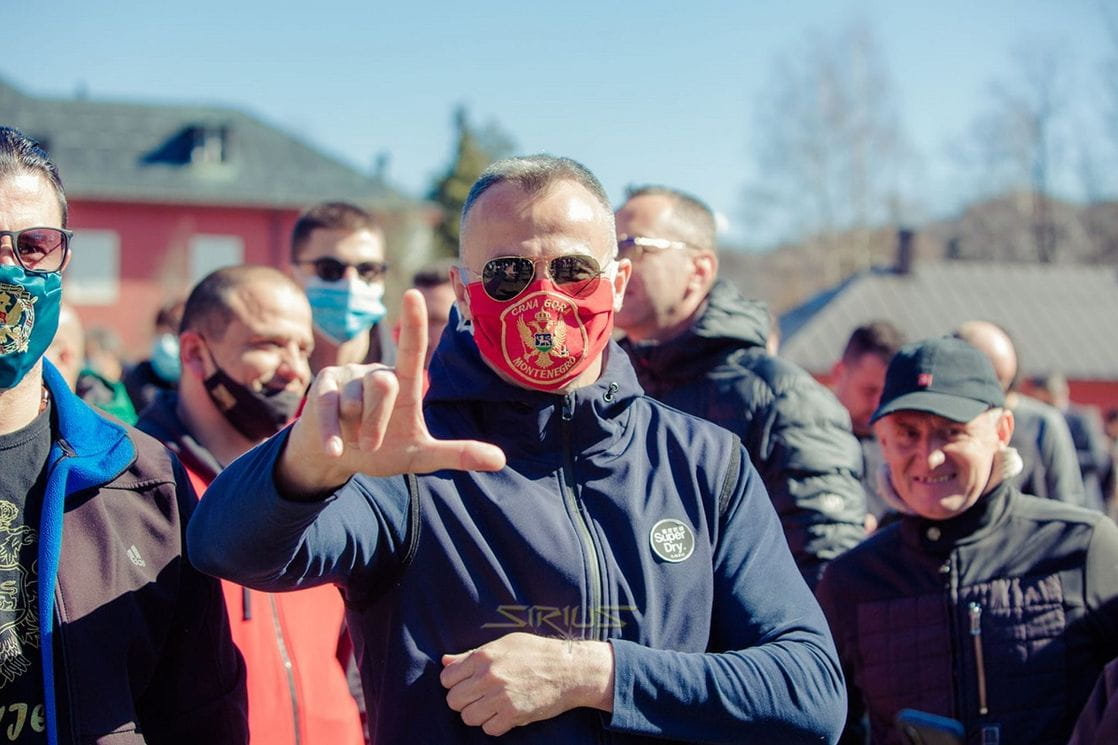 Lelek Nena Kaluđerovića i Radoja Zvicera nad Crnom Gorom: Dosta se Crnogoraca privuklo crkvi protiv Mila i posrbili se; Šaka jada, jad i tuga