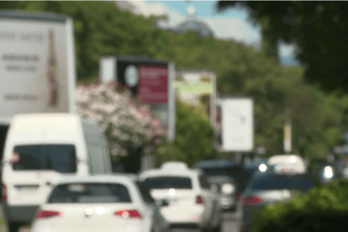 U Podgorici oko 600 reklamnih panoa i bilborda