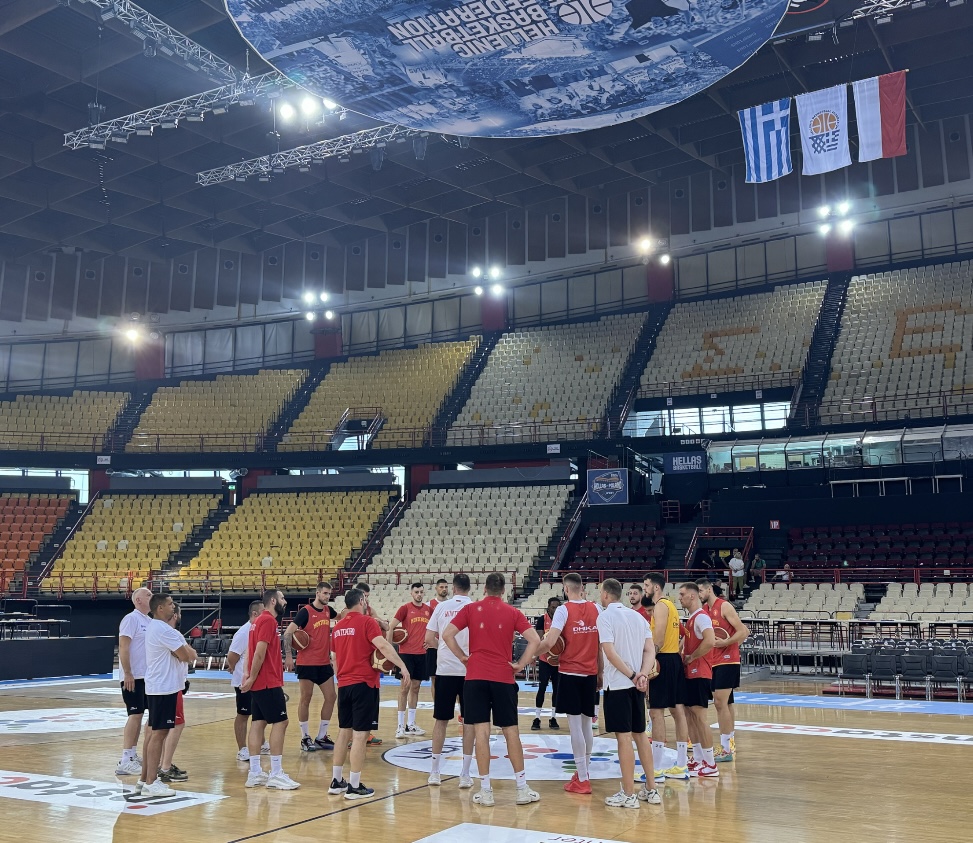 Popović i saigrači stigli u Atinu