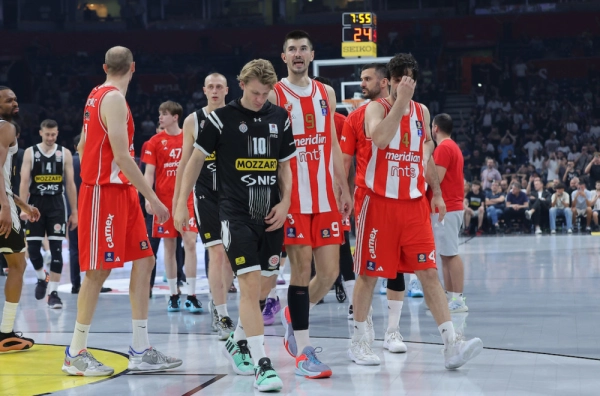 Prekinut vječiti derbi, nastavak sjutra