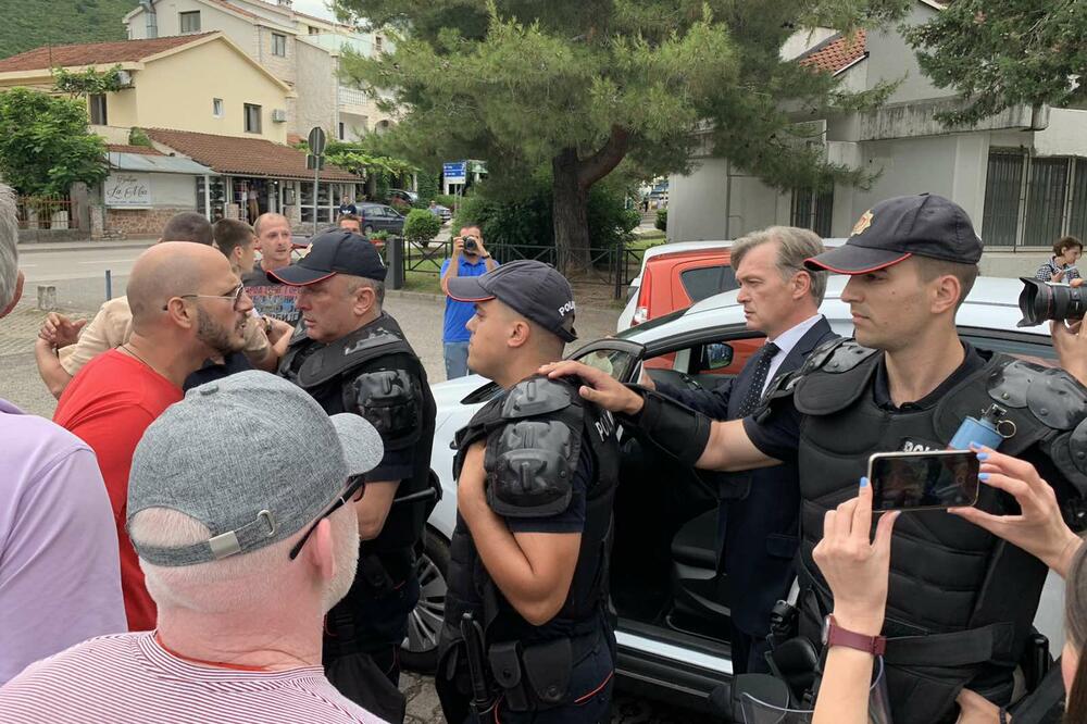 ZBCG: Borba za demokratiju i slobodu je teška, zahtijeva veliku žrtvu i odricanje, ali je neophodna i ispravna
