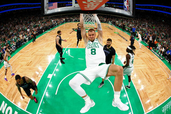 NBA finale: Kelti ukrotili Maverikse