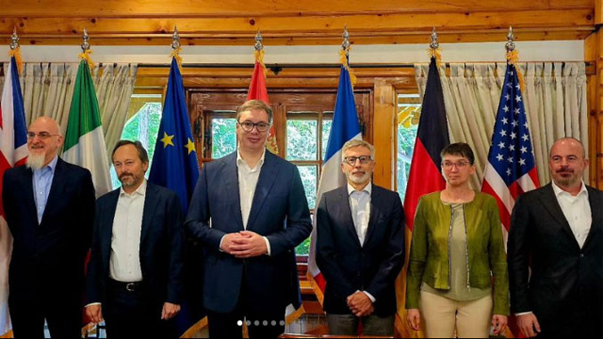 Vučić sa ambasadorima Kvinte: Ne odustajemo od konstruktivne i odgovorne politike u pogledu regiona i nacionalnih interesa
