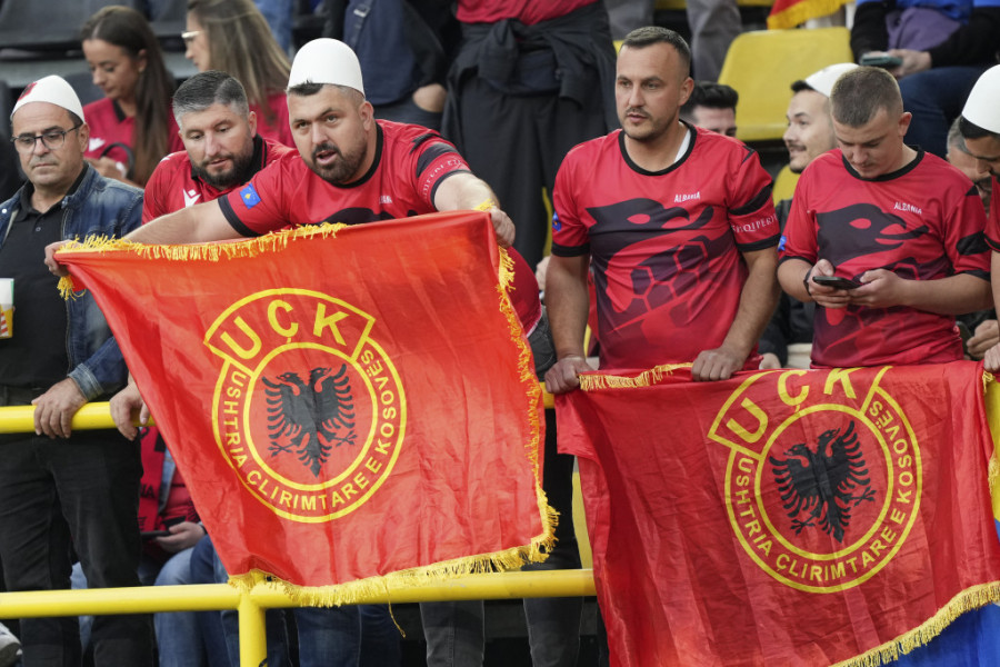 UEFA kaznila Švajcarce zbog zastave terorističke OVK