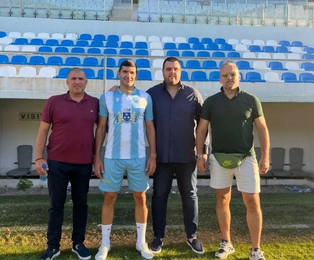 Kapisoda i dvojica mladih reprezentativaca pod Malim brdom