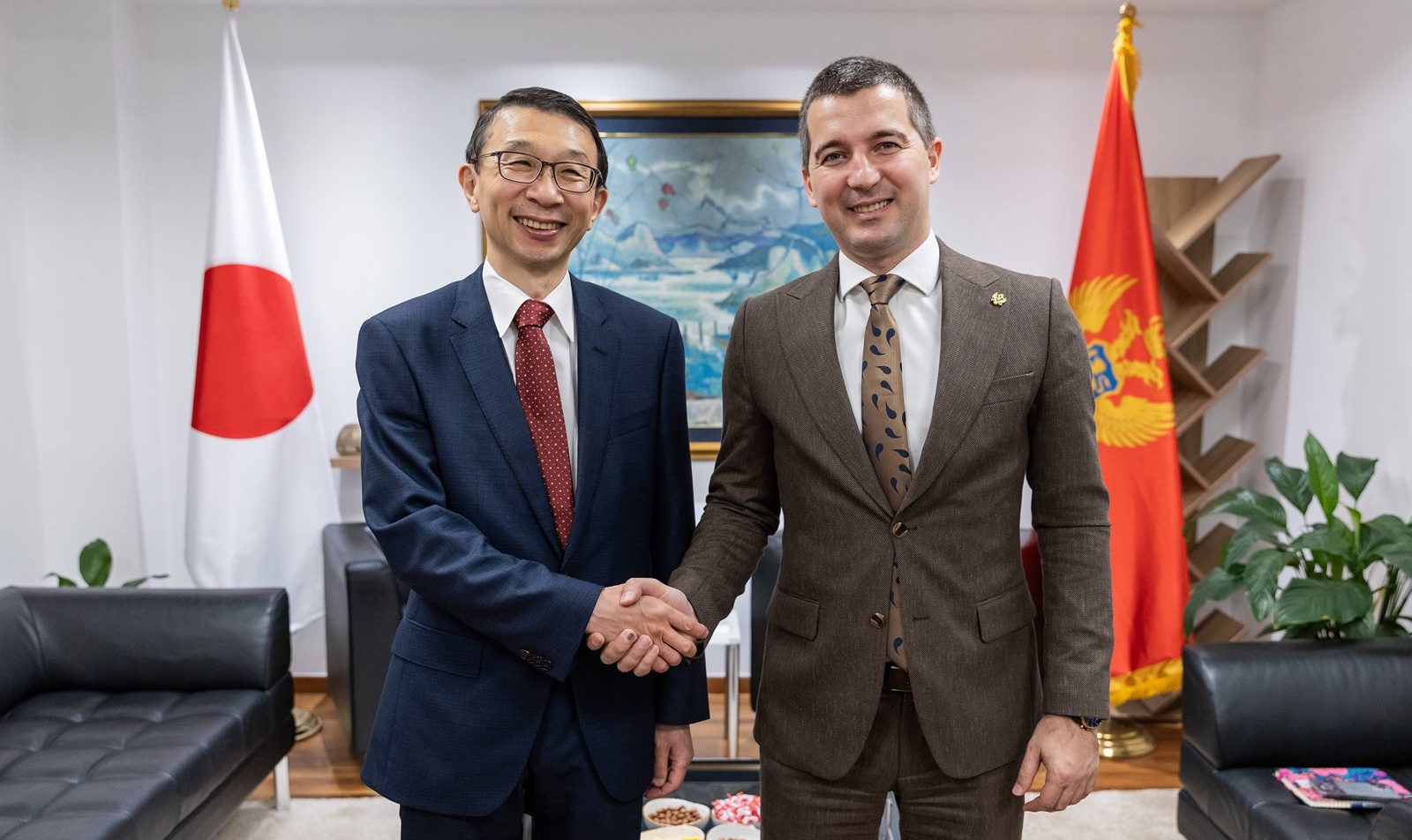 Imamura poručio Bečiću: Japan snažno podržava učlanjenje Crne Gore u EU!