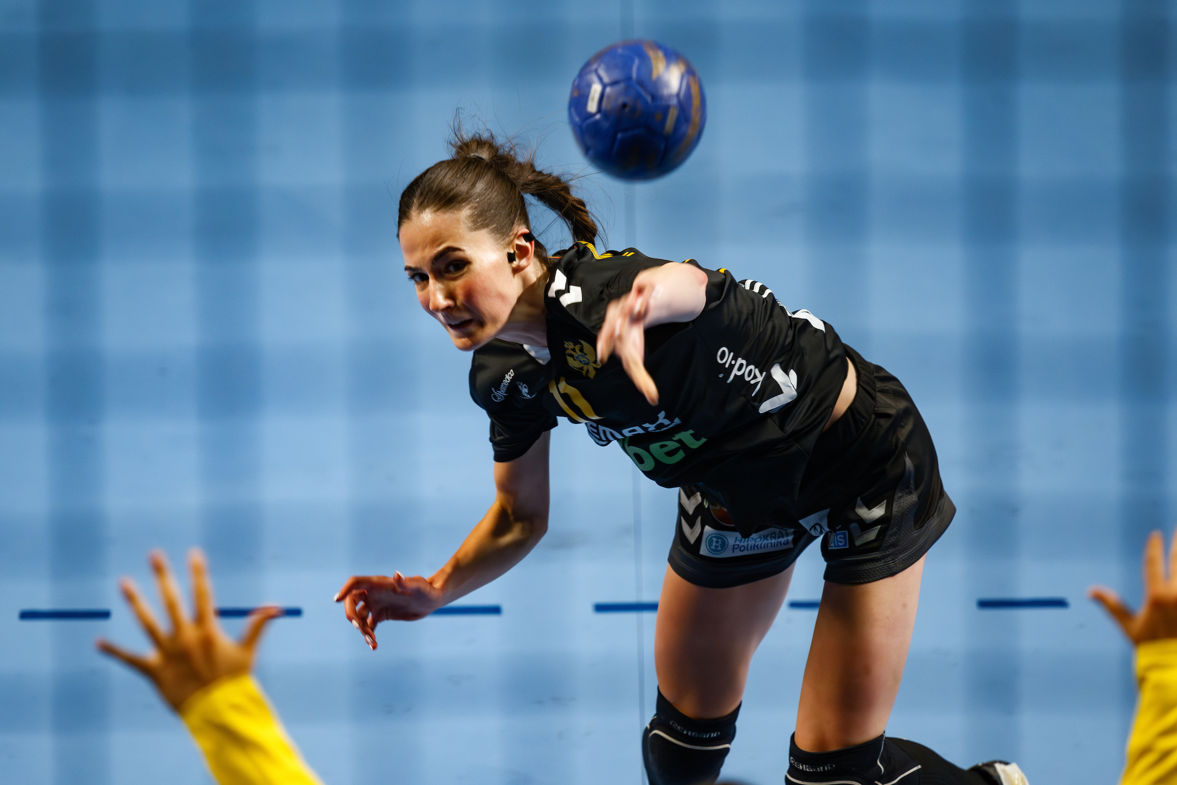Island prvi rival crnogorskim juniorkama u glavnoj rundi Svjetskog prvenstva