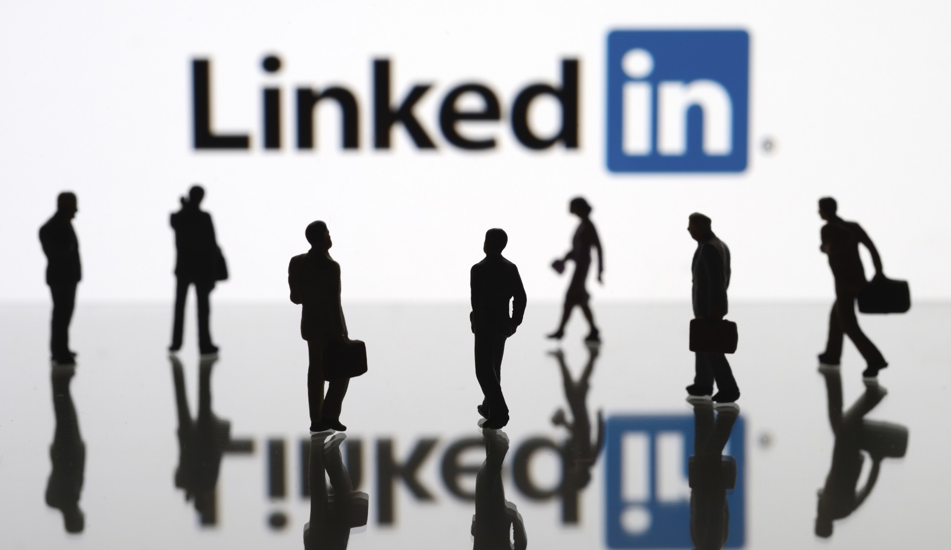 Zavod za zapošljavanje postaje crnogorski LinkedIN?