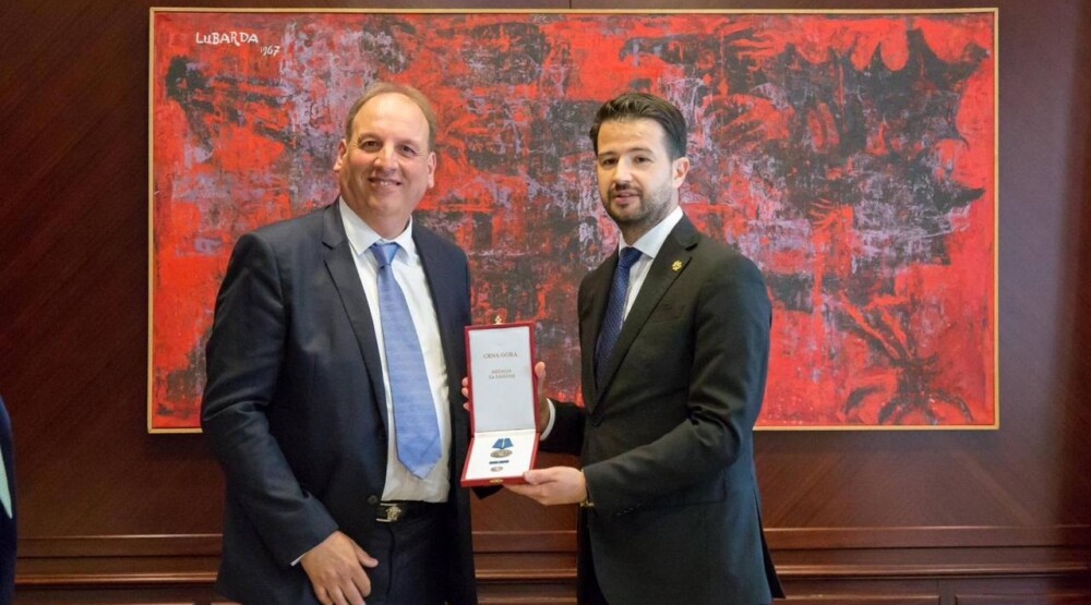 Milatović odlikovao Medaljom za zasluge počasnog konzula Crne Gore u Toskani