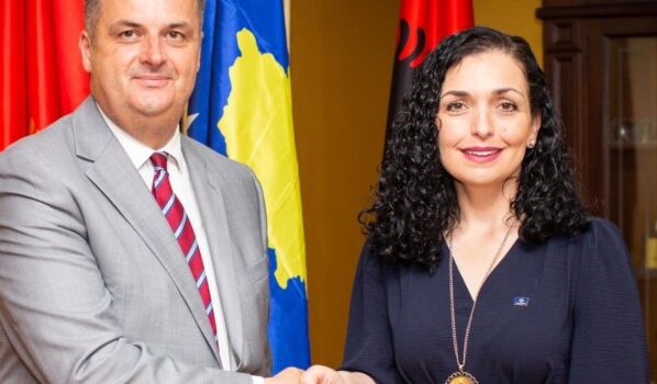Da su Srbi u pitanju, na sva zvona bi govorili o agendi Velike Srbije: Predsjednica lažne države poručila da je za lažno Kosovo Ulcinj drugi dom!