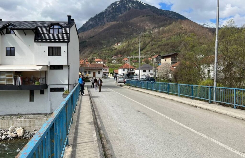 Iz MUP-a tvrde da intenzivno rade na ponovnom otvaranju puta preko Čakora
