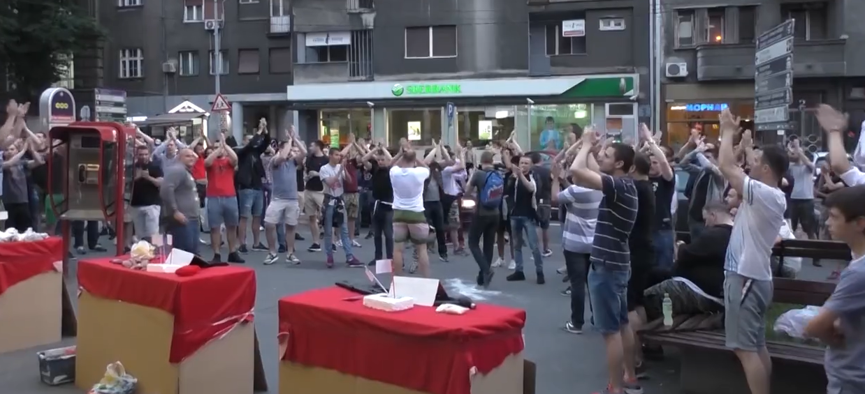 To što su ‘Mirdita, dobar dan’ stavili na Vidovdan, nije greška – već je namjerno: Odakle milioni za provokacije Srba?