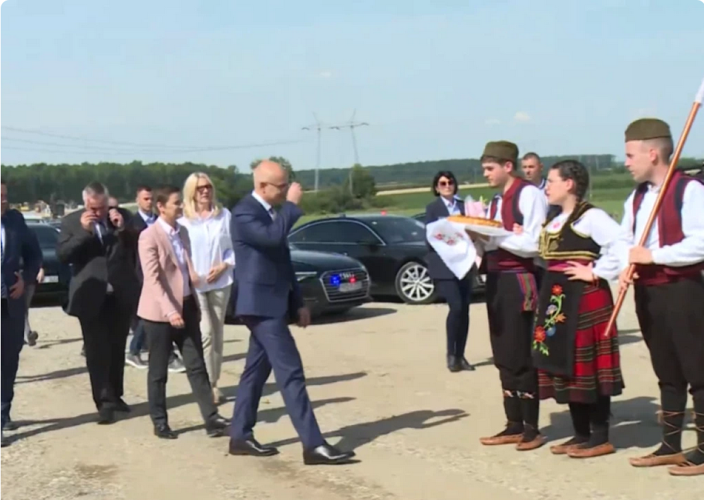 Vučević i Brnabić dočekali Viškovića i Cvijanović na Sremskoj Rači: Most koji nikada neće razdvojiti srpski narod