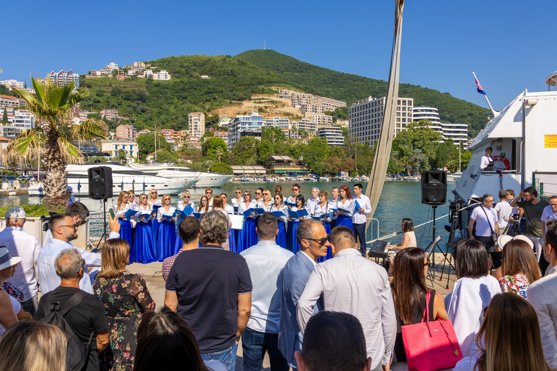 Počela sa radom brodska linija Budva-Dubrovnik