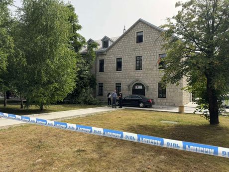 Šćepanović o napadu na Cetinju: Stradali praćeni tokom dužeg vremenskog perioda