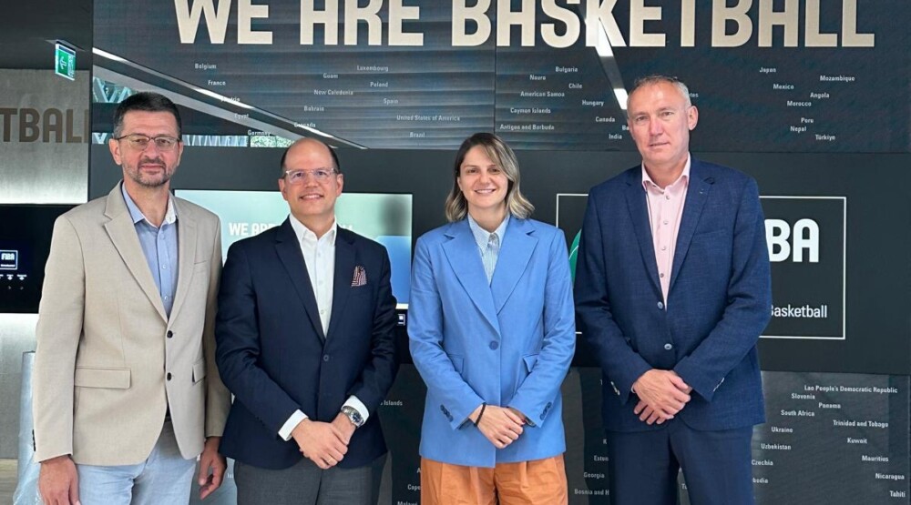 Dubljević i Ivanović sa čelnicima FIBA u Nionu