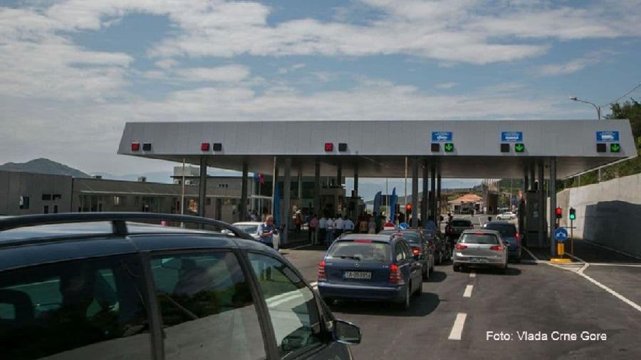 Počele gužve na graničnim prelazima