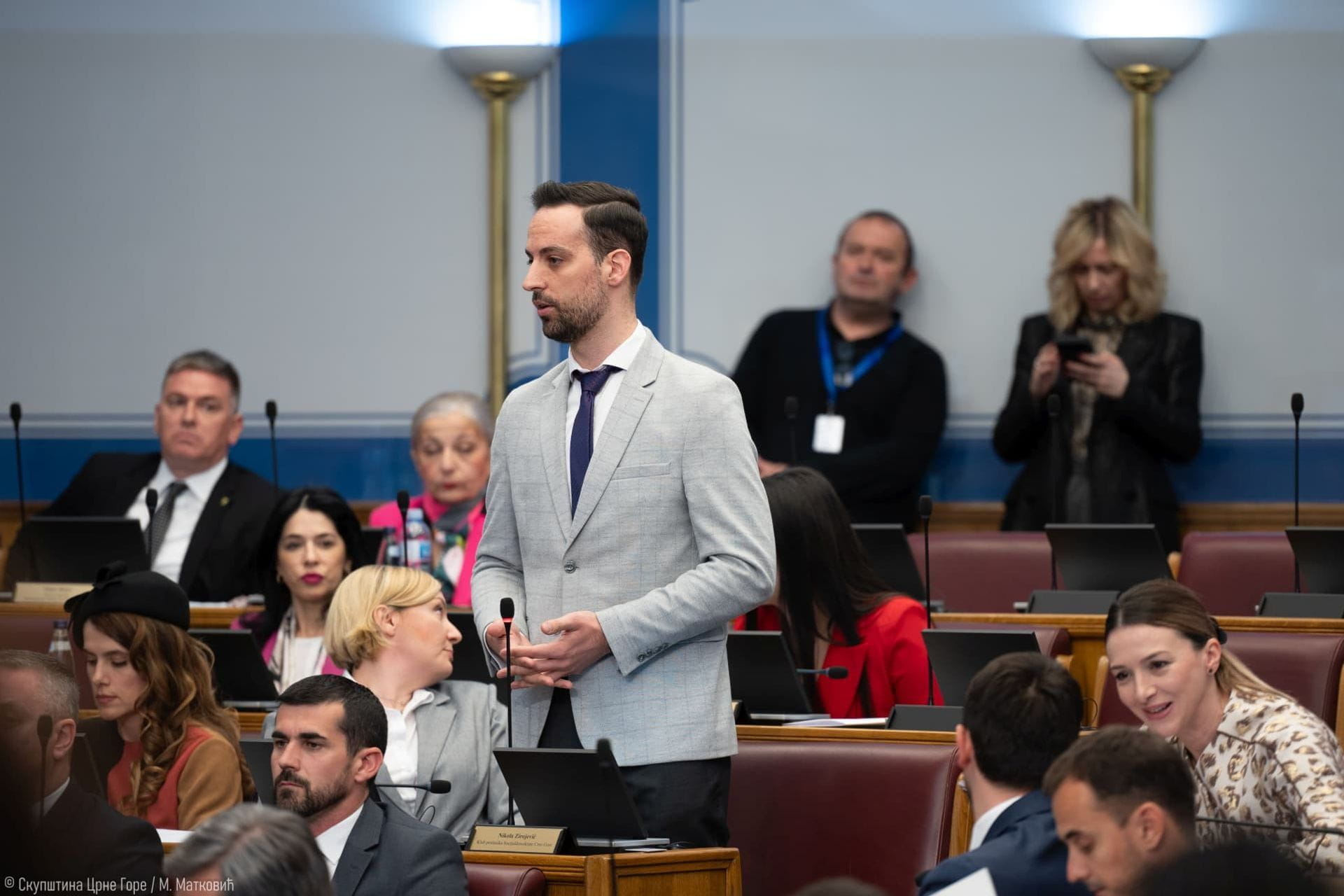 Zirojević: Premijer opet laže; Nikad nijesmo tražili da premijerski sat bude u ponedjeljak