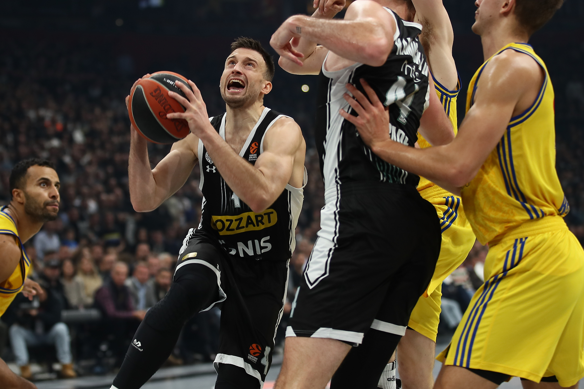 Meridiansport: Avramović pred vratima Pariza