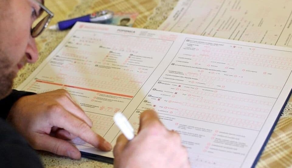 Na tender za nabavku softvera za kontrolu podataka popisa nije stigla nijedna ponuda