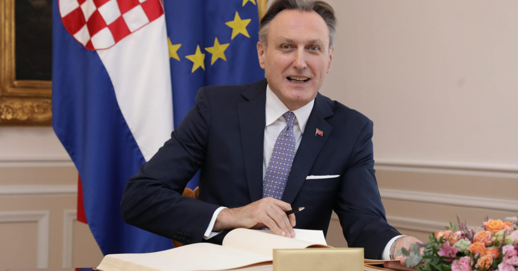 Negatori genocida u Jasenovcu na okup u Dubrovniku: Ranko Krivokapić i „Plenki“ oštro protiv jučerašnjeg glasanja crnogorskog parlamenta!