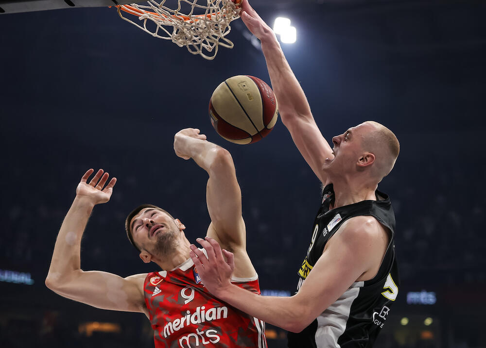 Partizan želi da zadrži Smailagića