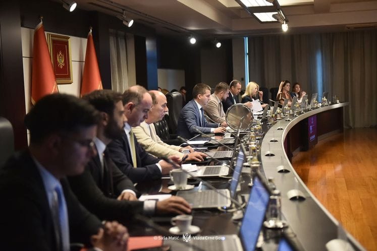 Gotovo je sa skrivanjem: Crnogorski funkcioneri više ne mogu skrivati svoje račune