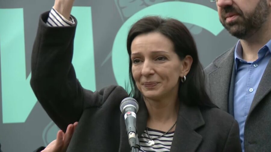 Potpuni debakl Marinke Tepić: Voditelj zbog izrečenih nebuloza lupio rukom o sto