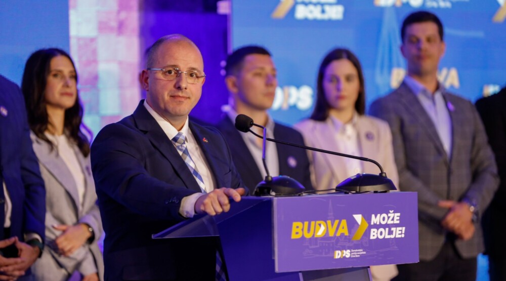 Budvanski DPS: Budva poplavljena, ulice zaudaraju od deponija, a vlast krivi građane i turiste