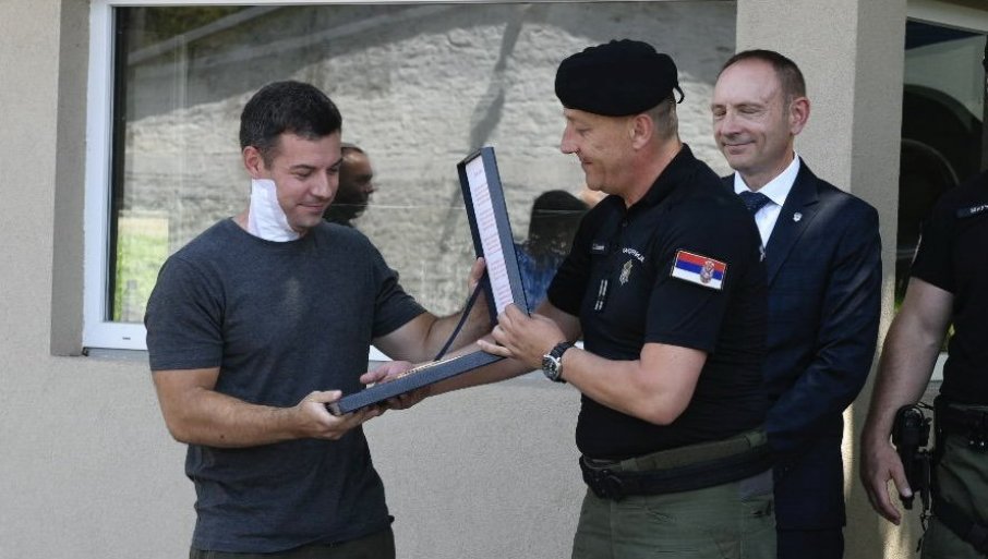 Žandarm koji je ranjen u terorističkom napadu pušten iz bolnice: Srbija treba da bude ponosna na ljude kao što je on!