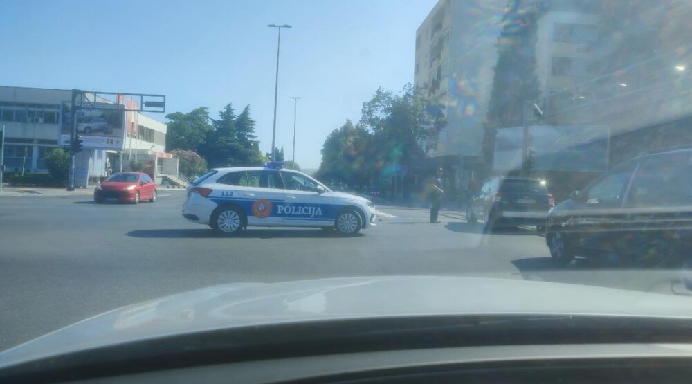 Podgorica: U saobraćajnoj nezgodi povrijeđen motociklista