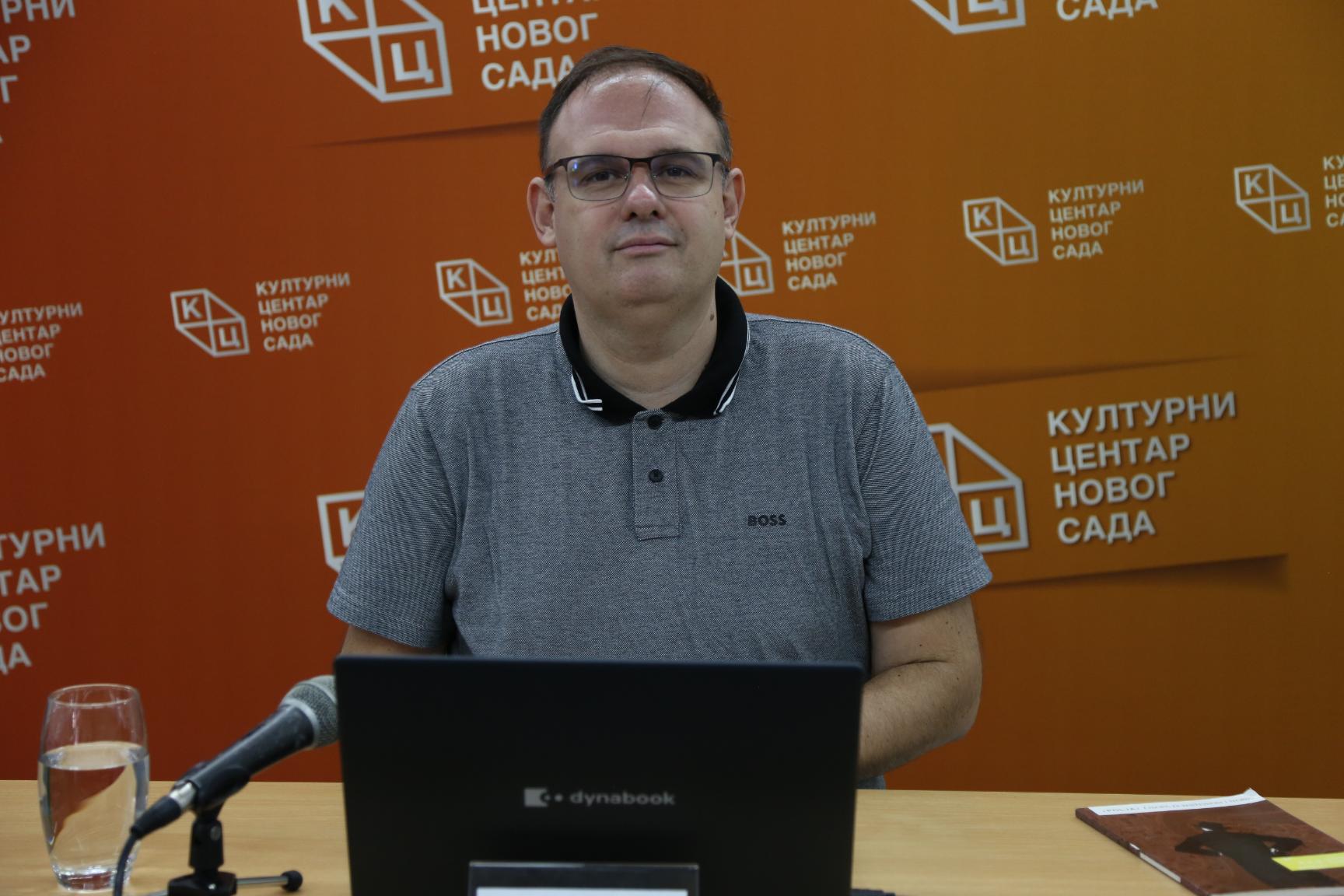 Predavanje istoričara dr Borisa Stojkovskog na temu „Uvod u srednjovjekovnu istoriju Albanaca i Albanije”