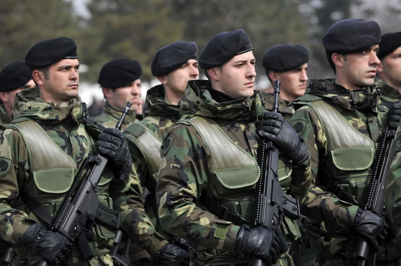 Rizik od sukoba: Militarizacija Sarajeva i Prištine i njihove šovinističke ambicije