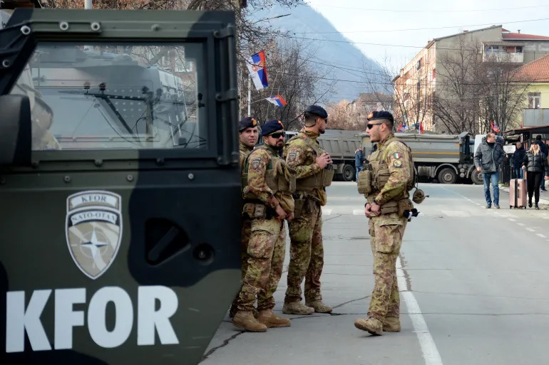 Nekadašnji portparol NATO-a: Rute bi mogao da pojača misiju Kfora na Kosovu i Metohiji