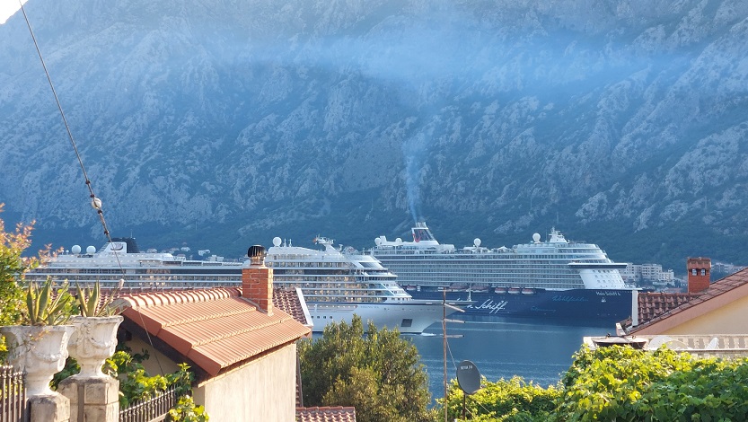 U Luci Kotor danas “Seabourn encore”
