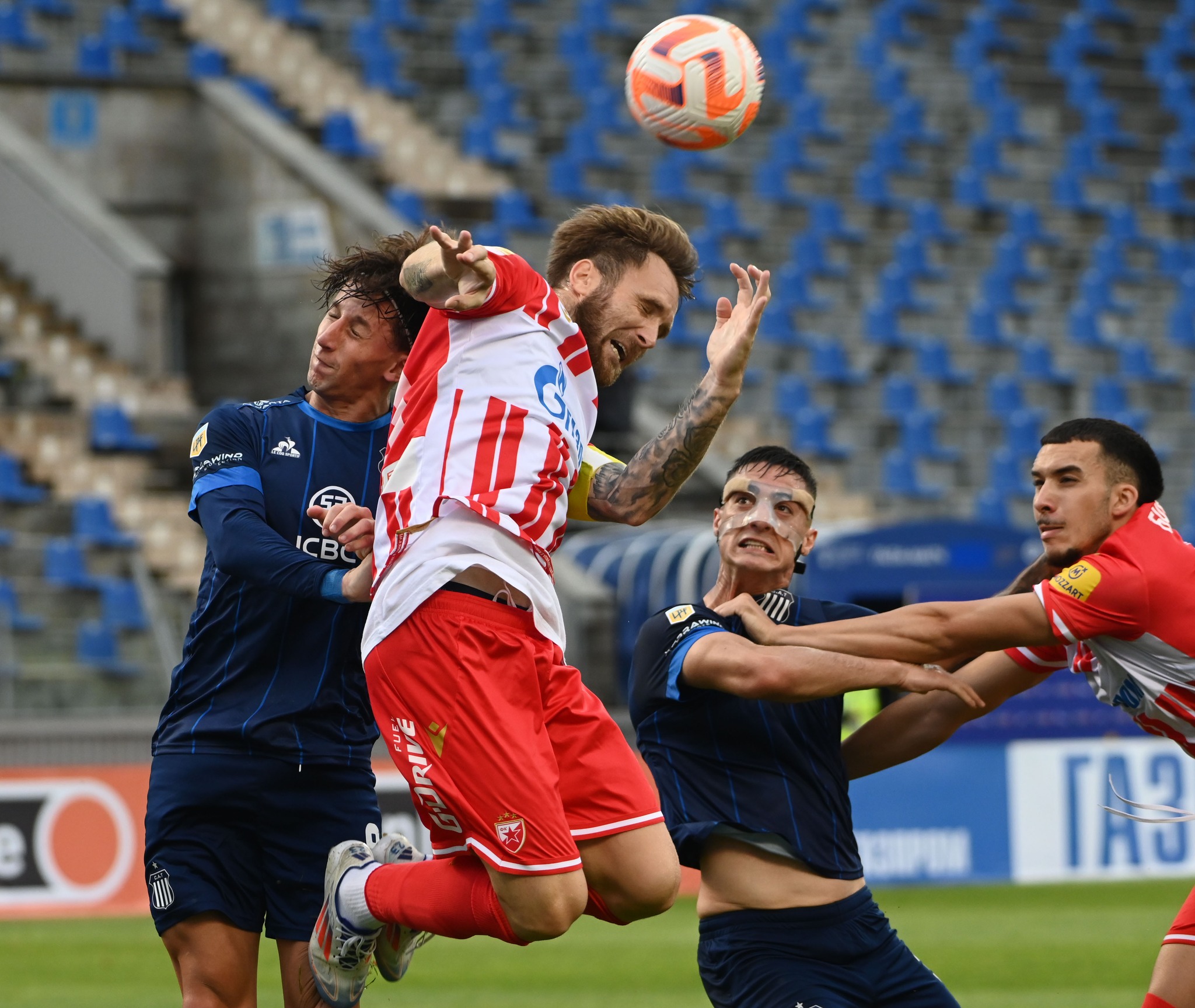 Taljeres ogolio probleme Crvene zvezde