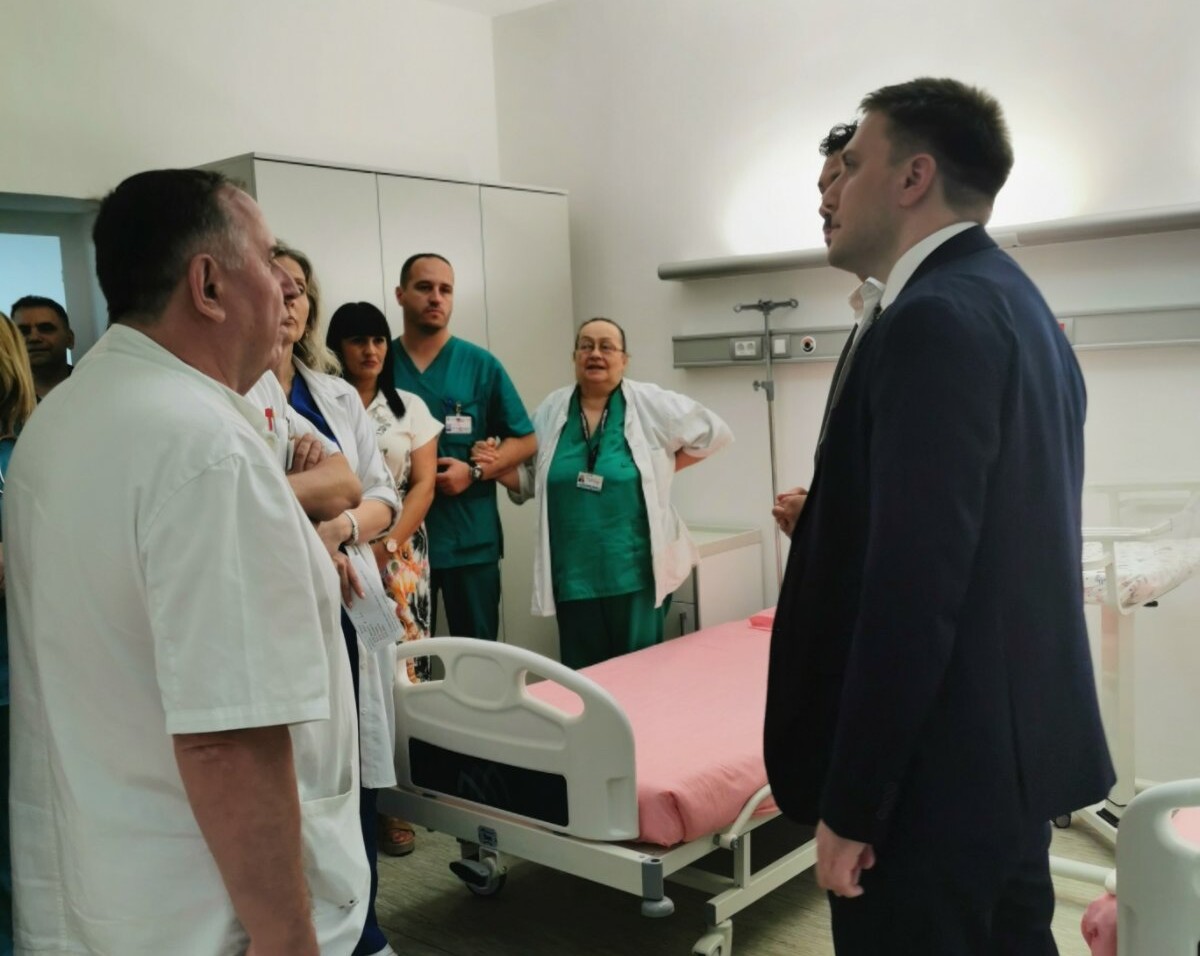 U KBC Berane rekonstruisano porodilište sa odsjekom za neonatologiju