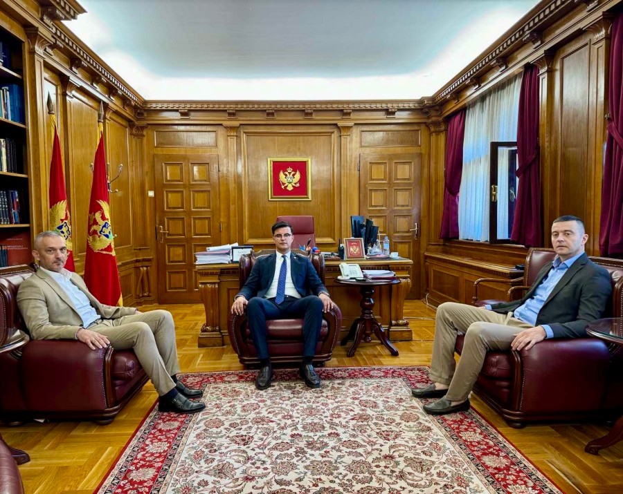 Izvršena primopredaja dužnosti između bivšeg i sadašnjeg direktora UP