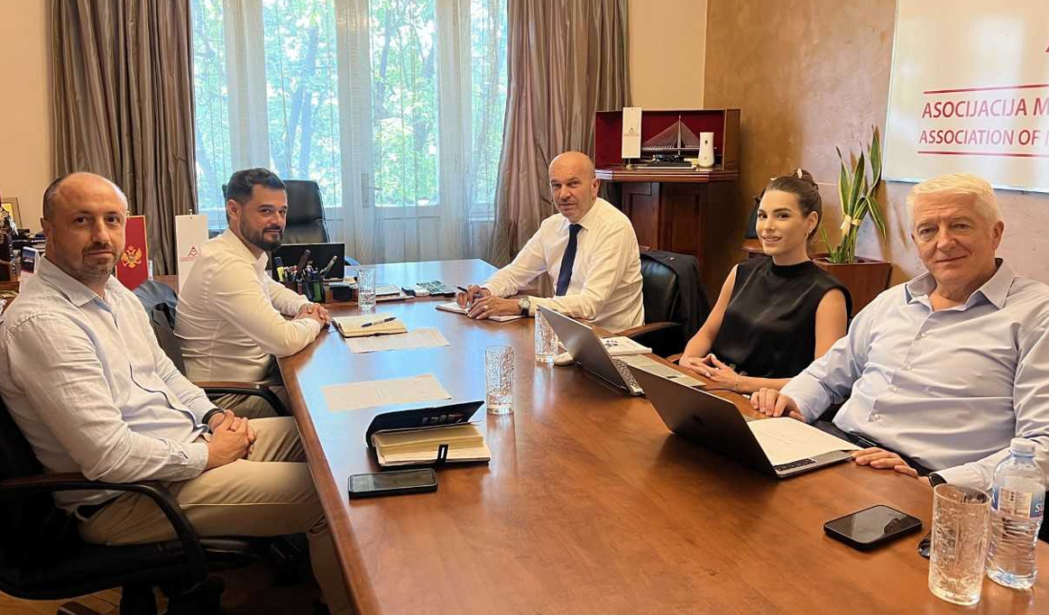 PU i AMM: Intenzivirati komunikaciju i razmjenu informacija od značaja za privredu